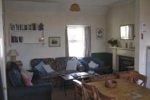 The Old School House