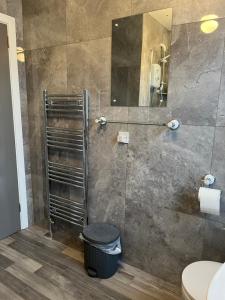 Comfortable and Convenient 4 Bedroom Home