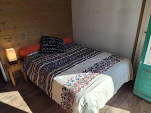 Sejours chez l'habitant Petite chambre : photos des chambres