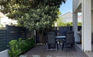 Apartment Judy, Terrace&Garden, 80m from the Beach