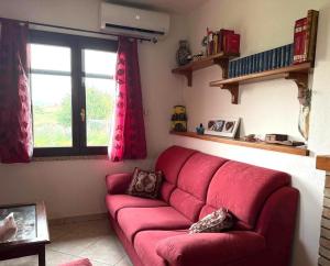 Family Apartment near Castelsardo with Garden