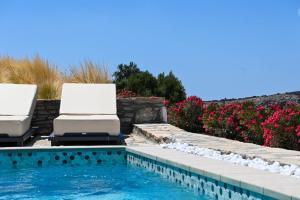 Schinoza luxury suites