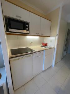 Appartement Cannes, Piscine - Terrasse, Jardin Privatif - 4 Personnes
