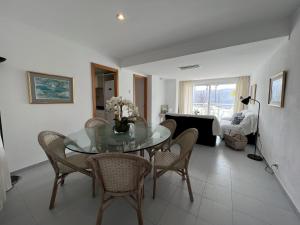 ISholidays Acron Puerto Pollensa