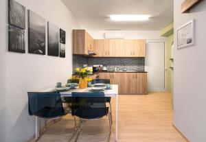 Beach Walk - Central, Cool, Cute, Convenient