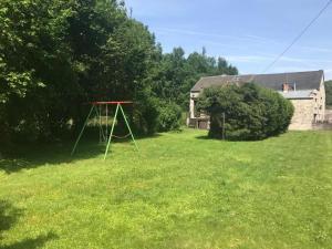 Family home in Thon, garden and terrace 100 m²