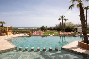 Grand Hôtel Les Flamants Roses Thalasso & Spa - 鲁西隆地区卡内