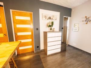 Maisons de vacances Vanessa - 200m from the beach Terrace - by TGB : photos des chambres