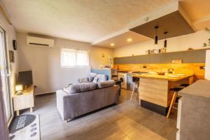 Maisons de vacances Vanessa - 200m from the beach Terrace - by TGB : photos des chambres