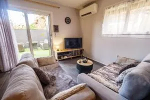 Vanessa - 200m from the beach Terrace - by TGB - Villanova