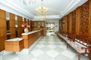 Life Hotel Infinity