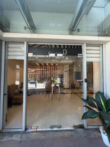 One Palm Tree Villas short walk via Runway Manila NAIA T3