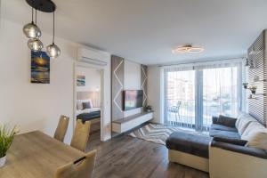 MyFlat Coral Beach44 Premium Apartment