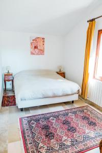 Maisons de vacances Maison de charme avec piscine a Gordes : photos des chambres