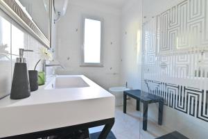 IzzHome Element img12