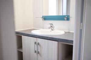 Campings Mobil Home XXL 4 chambres - Camping Country Park : photos des chambres