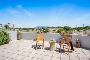 Big Bay Beach Club G6 by Host Agents