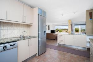 Big Bay Beach Club G6 by Host Agents