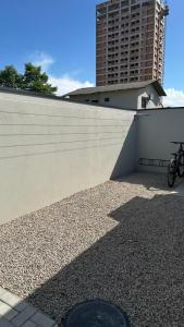 Box 02 a 950 mt do mar, ar- condicionado, TV smart, cozinha privativa