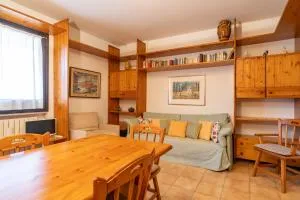 Il Giardino in Centro paese - Introbio