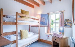 Angle Adventures - sleeps 8