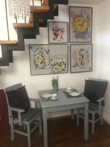 Bel Art Atelier mit großem Parkplatz - Хан