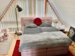 Bel Art Atelier mit großem Parkplatz