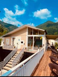 Viewtopia - best view of Doon Valley