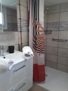 Maisons de vacances L'Oustau : photos des chambres