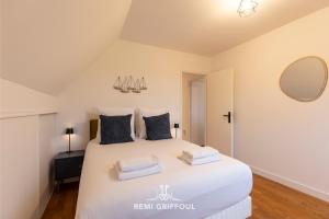 Villas Villa Canet - Jacuzzi - Fireplace - Sauna EV 10P : photos des chambres