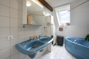 MARX - Charmantes Apartment für 6 Gäste in Trier - Stadtzentrum - Küche - Waschmaschine