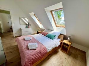 Ulinia Zacisze Dom do 10 os Dębowe Zacisze i Koral lub Horyzont i Bryza