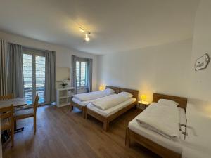 One-Bedroom Apartment room in Downtown Family&Friends