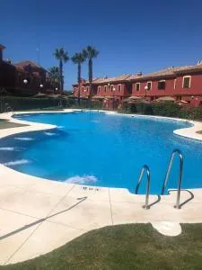 Golf playa y sol Chalet adosado con preciosa piscina Golf sun and beach House with swimming pool - La Redondela