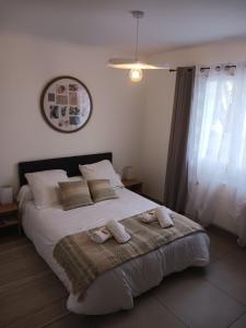 Villa LÉden des Aspres T4 climatisée avec Jardin, Terrasse, Billard & Wifi