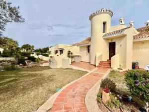 Two-Bedroom El Rancho Villa with Pool Views in La Manga Club