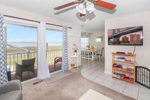 Saltwater - Pet friendly, Waterfront!