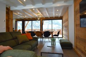 VAUJANYLOCATIONS - Chalet Sagha