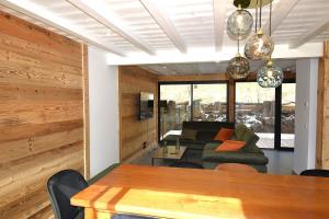 Chalets VAUJANYLOCATIONS - Chalet Sagha : photos des chambres