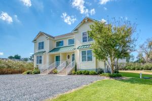 Sea La Vie - Duplex, Shared pool!