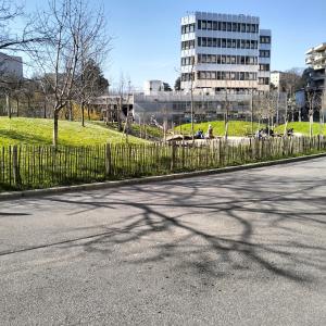 Business and Jacouzzi in Lausanne