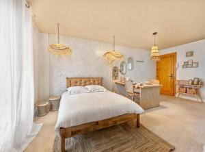 Bali Room