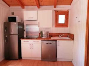 Campings Camping 4 etoiles - Piscine - eehf0d : photos des chambres
