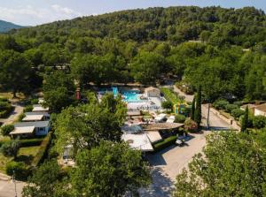 Campings Camping 2 etoiles - Parc aquatique - efadbe : Mobile Home 5