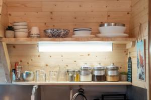 Maisons de vacances Gite L-insolite dans le Jura : photos des chambres