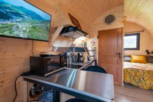 Maisons de vacances Gite L-insolite dans le Jura : photos des chambres