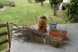 La Collina Tuscan stone cottage