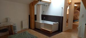 Maisons de vacances La Metairie Du Clos Saint Louis, 4 chambres pour 8 personnes : photos des chambres