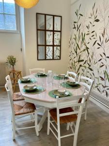 Appartements AppartCosy 21 Centre Historique T4 : photos des chambres