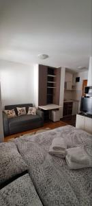 Zlatiborski konaci k17 i K19